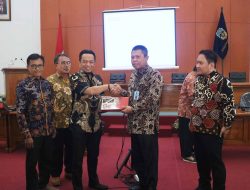 Menkumham Apresiasi Materi Raperda Inisiatif DPRD Pacitan