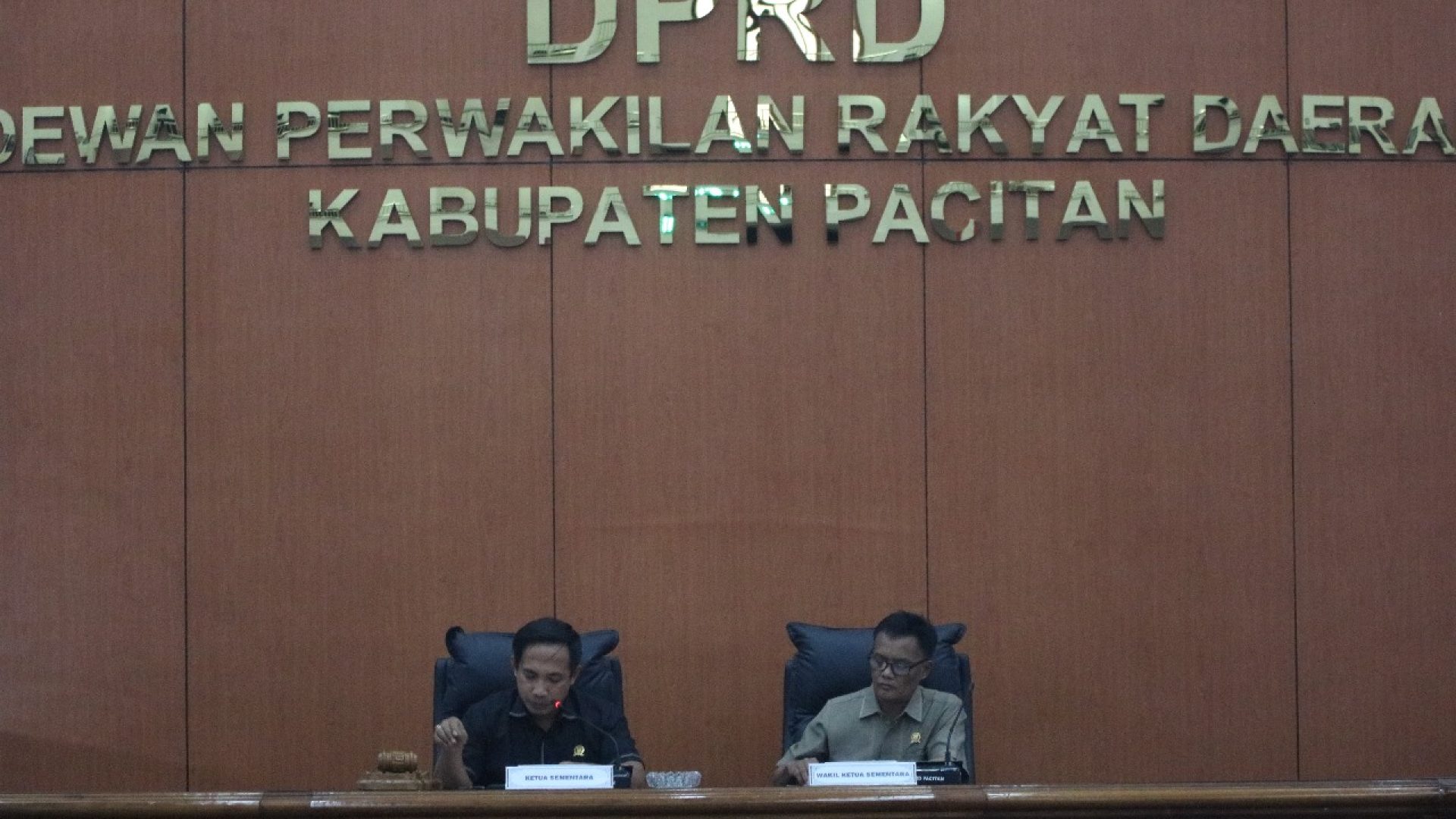 Pengumuman Pimpinan Definitif DPRD : Ketua Arif Setia Budi, PDI Perjuangan Belum Tentukan Nama